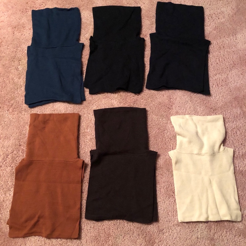 Mock turtle neck(s)